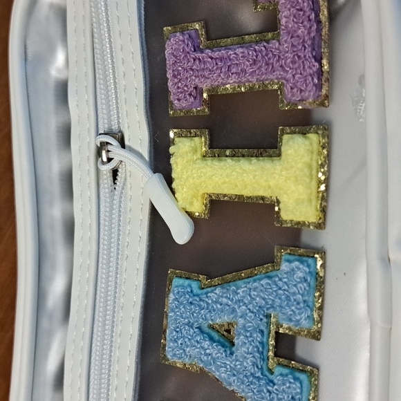 SALE Nail bag/ BUNDLE ONLY 2or more items - Picture 3 of 5